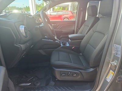2025 Chevrolet Colorado 4WD LT