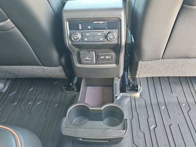 2021 GMC Acadia AT4