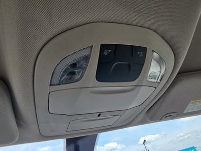 2020 Chrysler Voyager LX