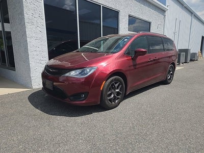 2018 Chrysler Pacifica Touring Plus