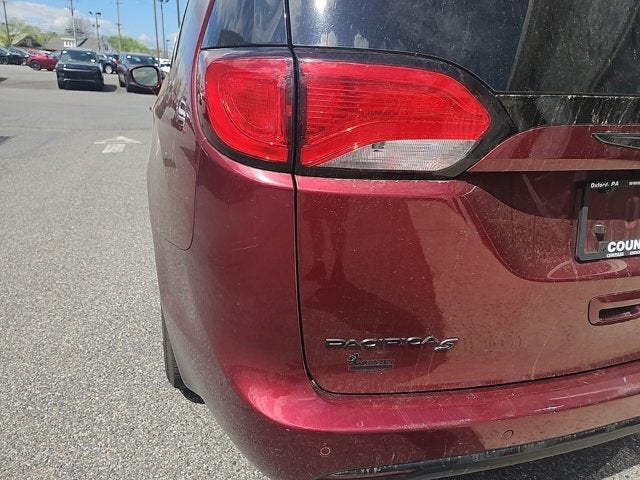 2018 Chrysler Pacifica Touring Plus