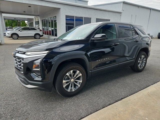 2025 Chevrolet Equinox FWD LT
