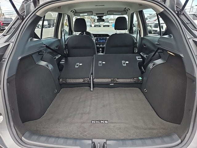 2023 Nissan Kicks SV