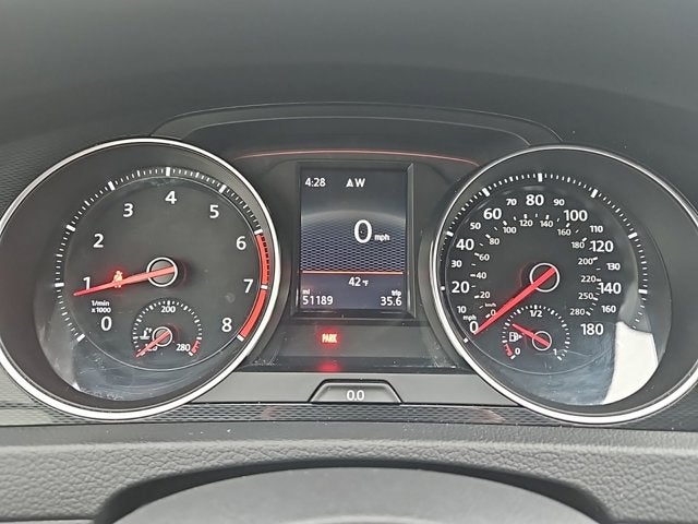 2017 Volkswagen Golf GTI Sport