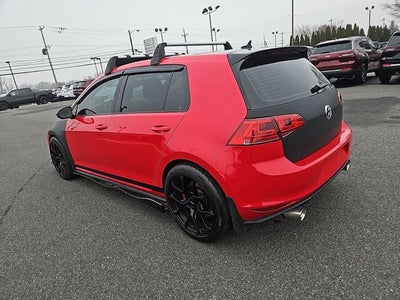2017 Volkswagen Golf GTI Sport