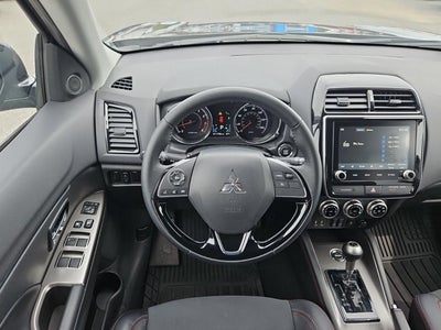 2024 Mitsubishi Outlander Sport SE