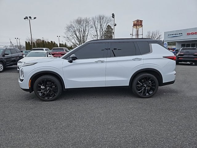 2024 Mitsubishi Outlander SEL Black Edition