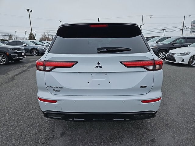2024 Mitsubishi Outlander SEL Black Edition