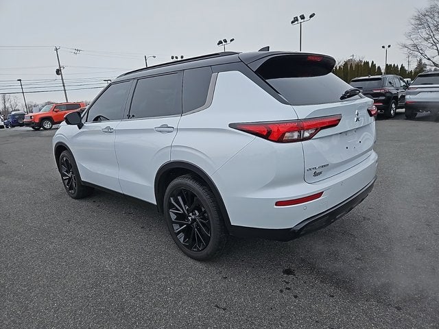 2024 Mitsubishi Outlander SEL Black Edition
