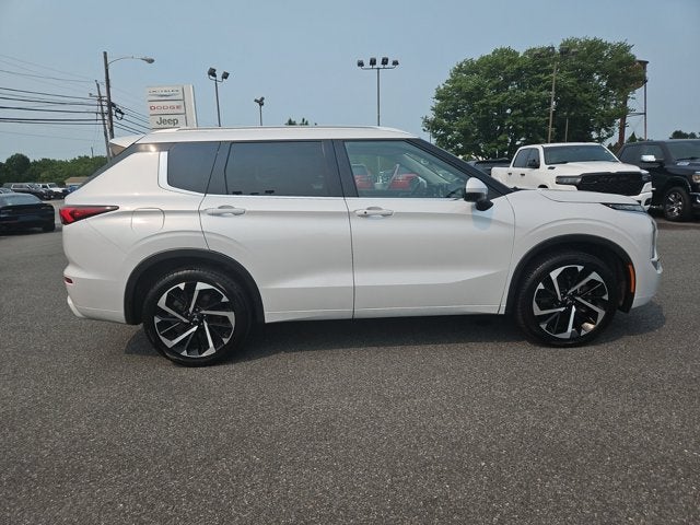 2022 Mitsubishi Outlander SEL