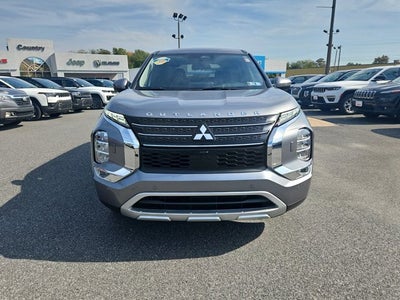 2024 Mitsubishi Outlander SE Black Edition