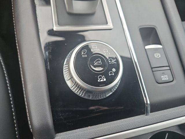 2024 Mitsubishi Outlander SE Black Edition