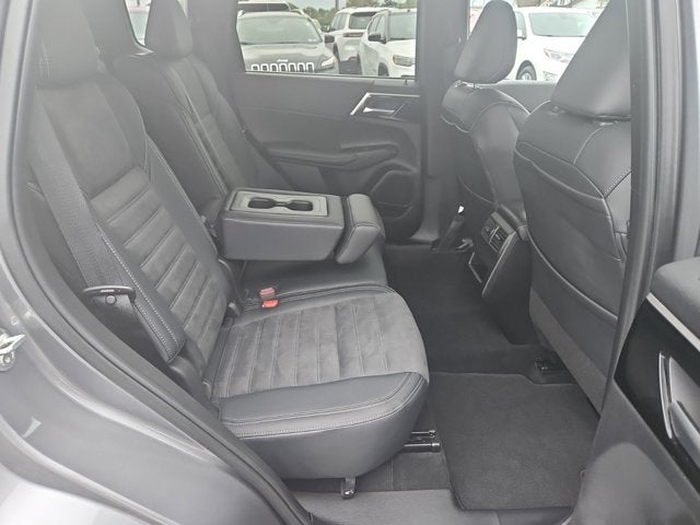 2024 Mitsubishi Outlander SE Black Edition