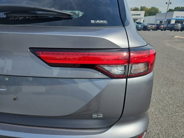 2024 Mitsubishi Outlander SE Black Edition