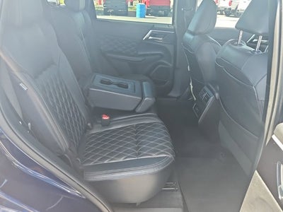 2022 Mitsubishi Outlander SEL