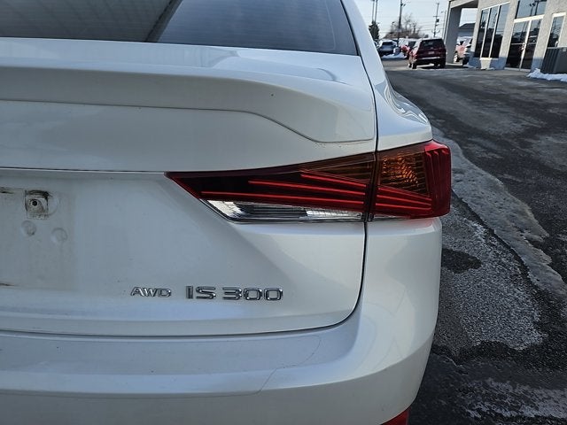 2017 Lexus IS 300
