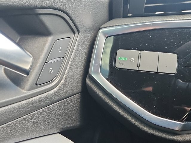 2022 Audi Q3 Premium