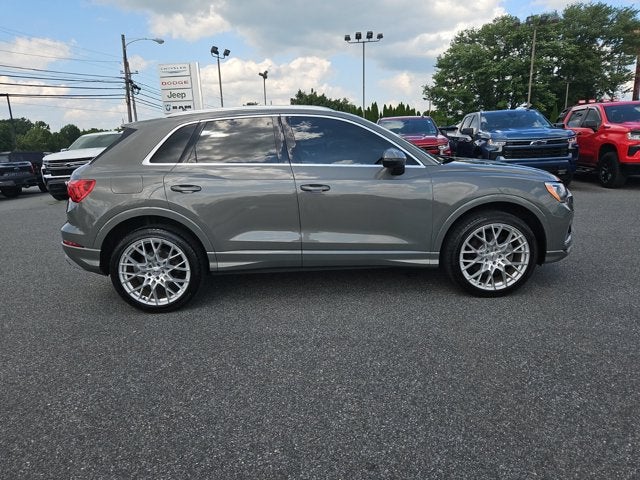 2022 Audi Q3 Premium