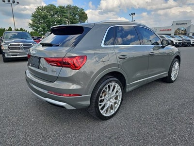 2022 Audi Q3 Premium