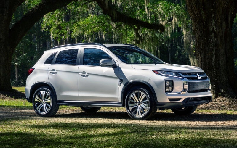 2026mitsubishioutlandersport-exterior-04